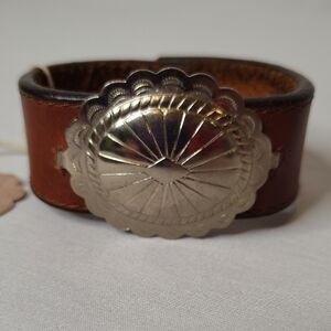 Long Lake Leather Brown Leather Bracelet with Accent